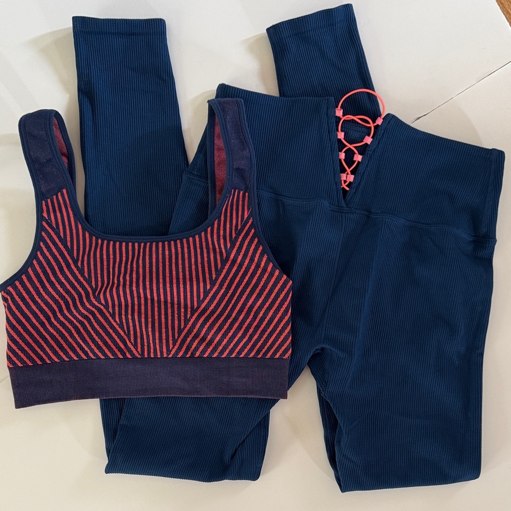 Fabletics ~ Activewear Set ~ small